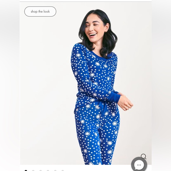 Pristine Hanna Andersson Snowflake PJs - Picture 2 of 3